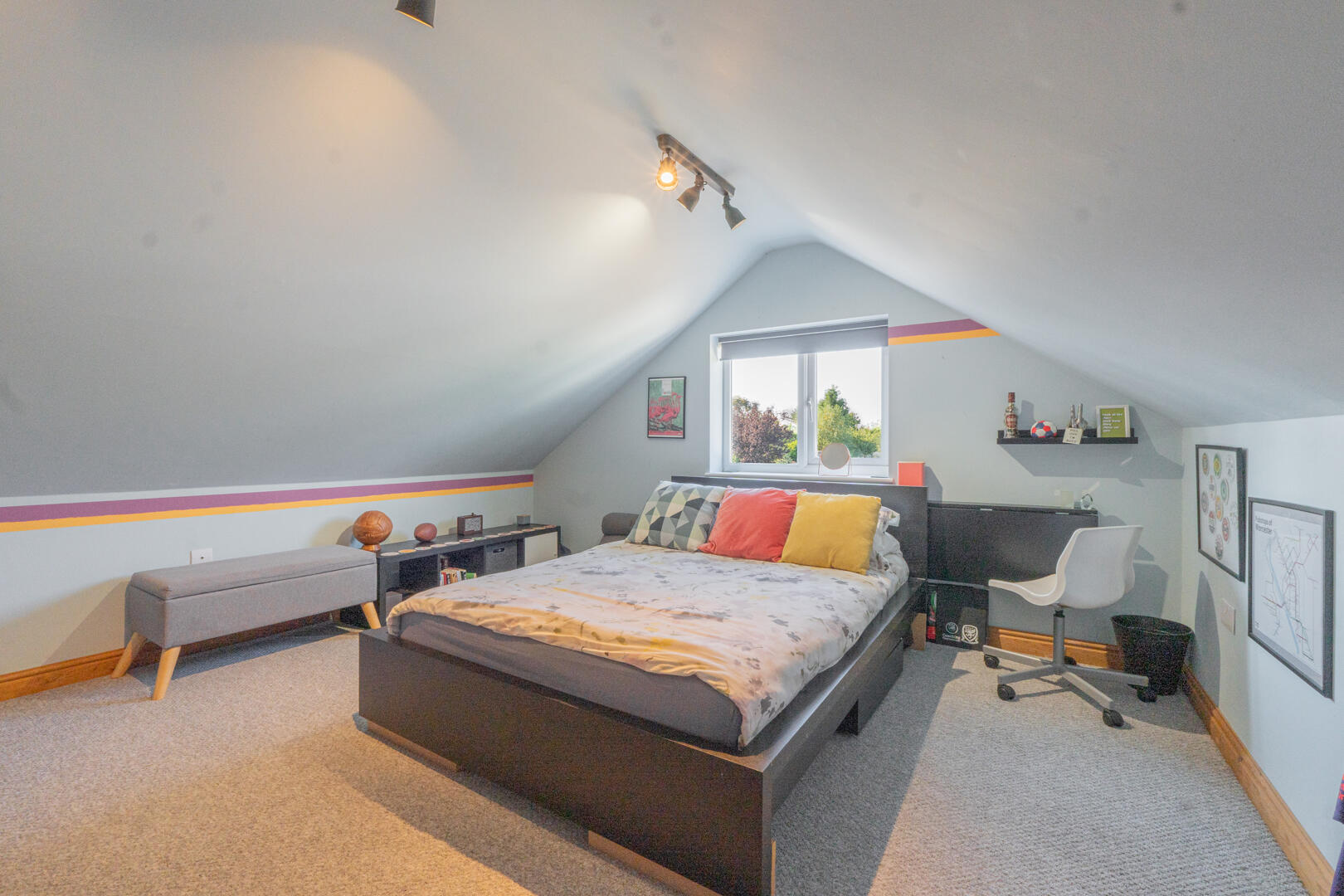 Peachley Lane, Lower Broadheath, Worcester